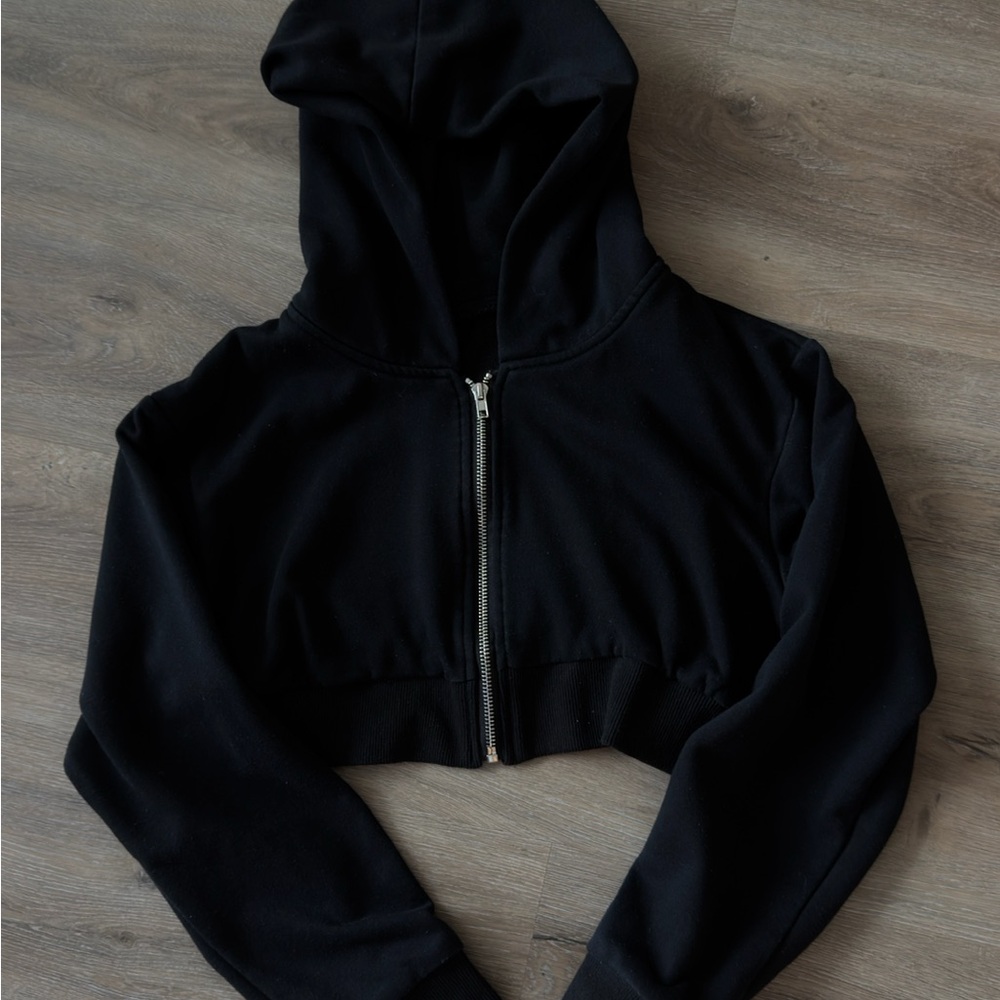 ALO Yoga Jet Black Zip-Up Hoodie